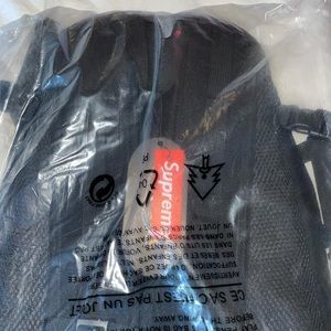 SUPREME BACKPACK SS21